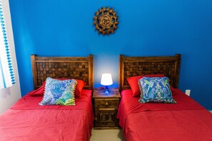 4 bedrooms, iron/ironing board, free WiFi