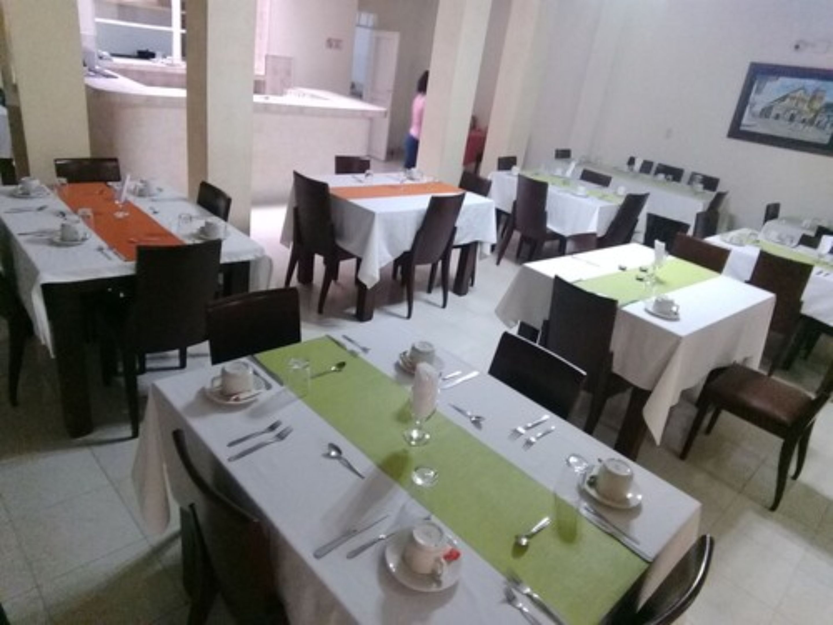 Desayuno de cocina local incluido todos los días