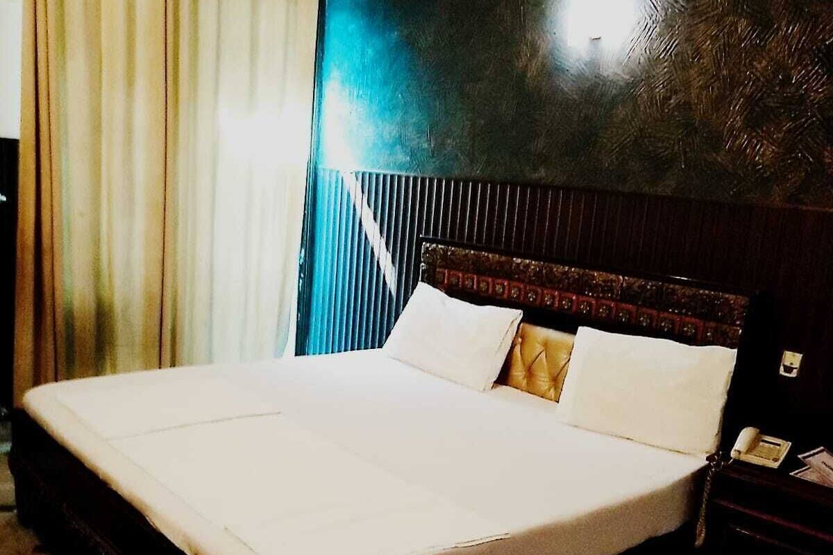 Basic Single Room | WiFi (free)