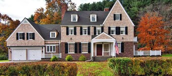 Rich Valley Estate 8 bdrm 12 bds 7 fireplaces 8 bath+Swim hole,Hunting & fishing