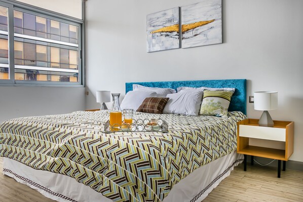 2 bedrooms, iron/ironing board, free WiFi