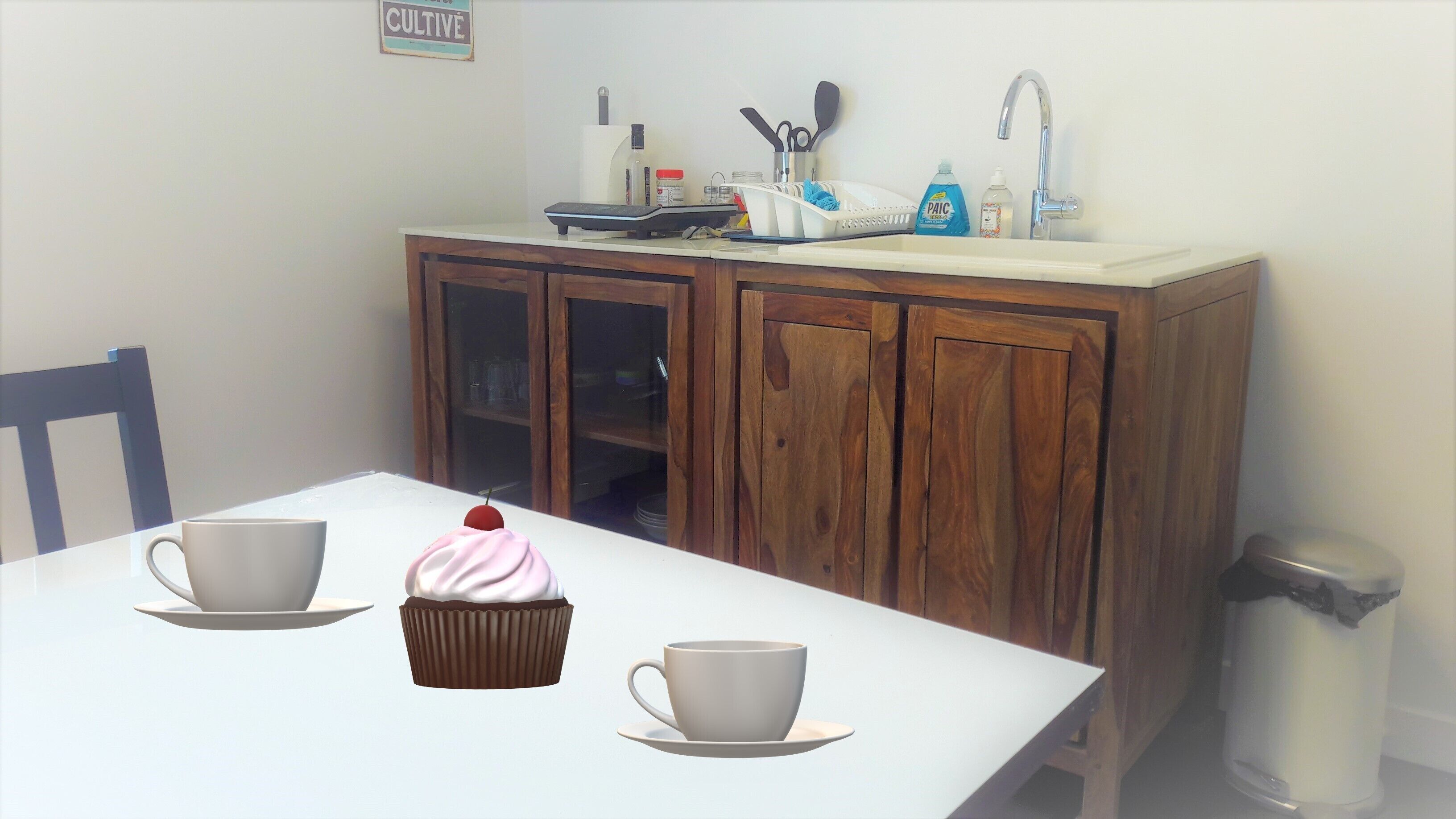 Frigorífic, microones, forn i placa de cuina 