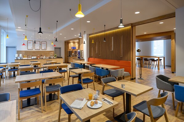 Ilmainen päivittäinen itsepalveluaamiainen 