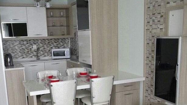 Deluxe Apartment | Dapur kecil peribadi