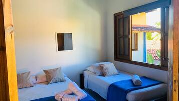 Een minibar, gratis wifi, beddengoed