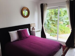 8 soverom, strykejern/-brett, wi-fi og sengetøy