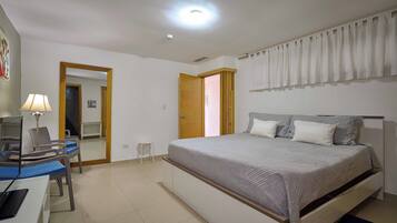 2 habitaciones, tabla de planchar con plancha y wifi gratis