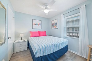 2 間睡房、熨斗/熨衫板、Wi-Fi、床單