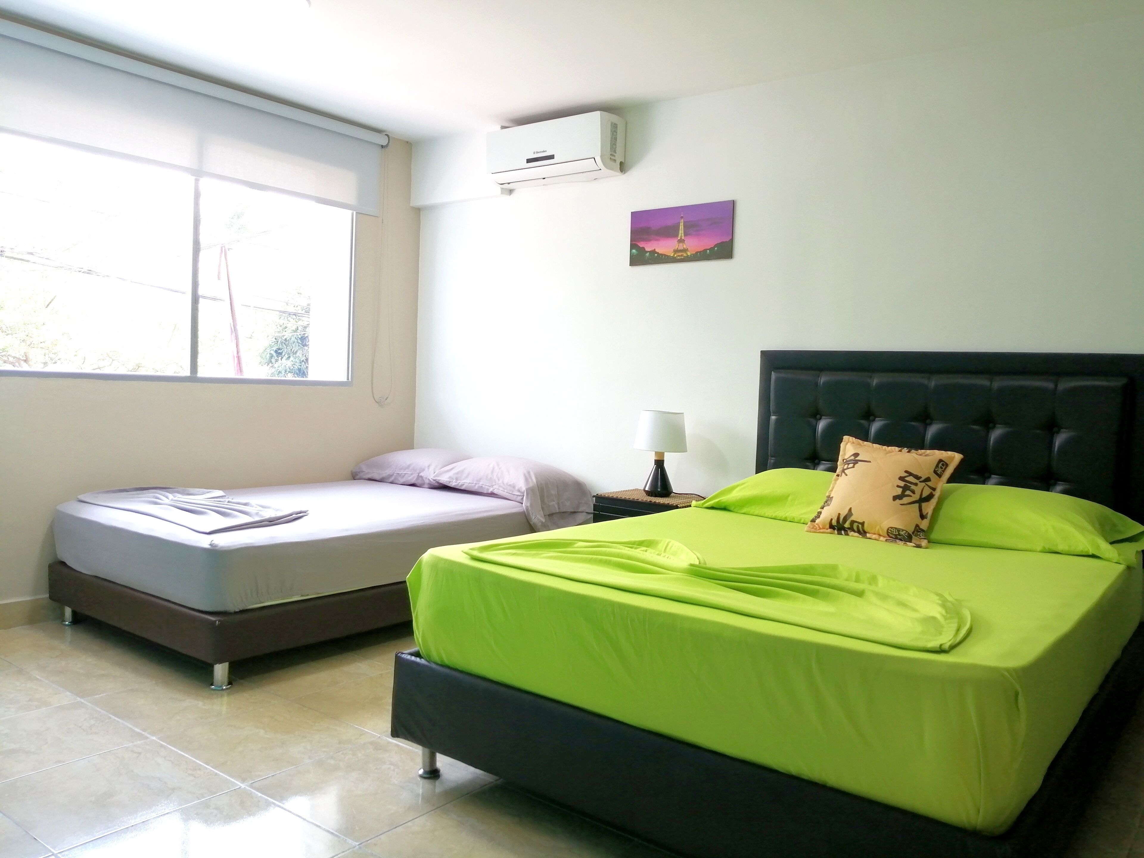 Comfort-Zimmer | Schallisolierte Zimmer, Bügeleisen/Bügelbrett, kostenloses WLAN