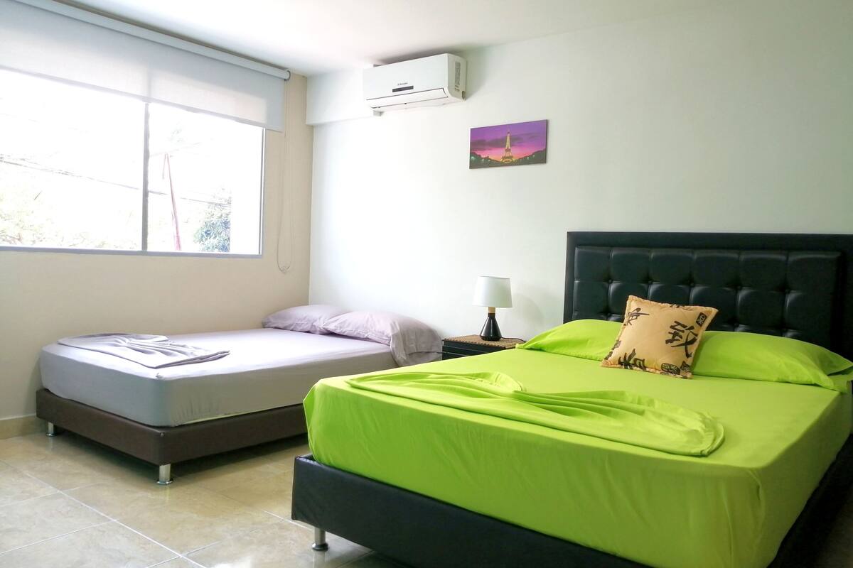 Comfort-Zimmer | Schallisolierte Zimmer, Bügeleisen/Bügelbrett, kostenloses WLAN