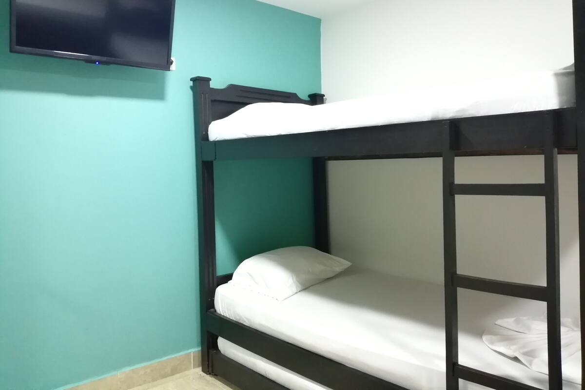 Familienzimmer | Schallisolierte Zimmer, Bügeleisen/Bügelbrett, kostenloses WLAN