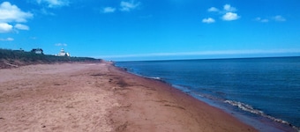 Cabaña frente al mar.