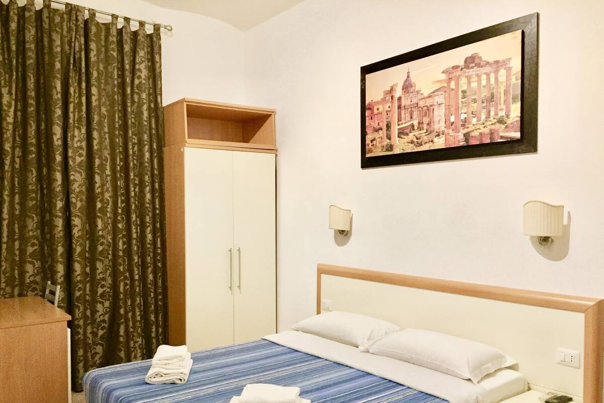 In-room safe, desk, laptop workspace, blackout drapes