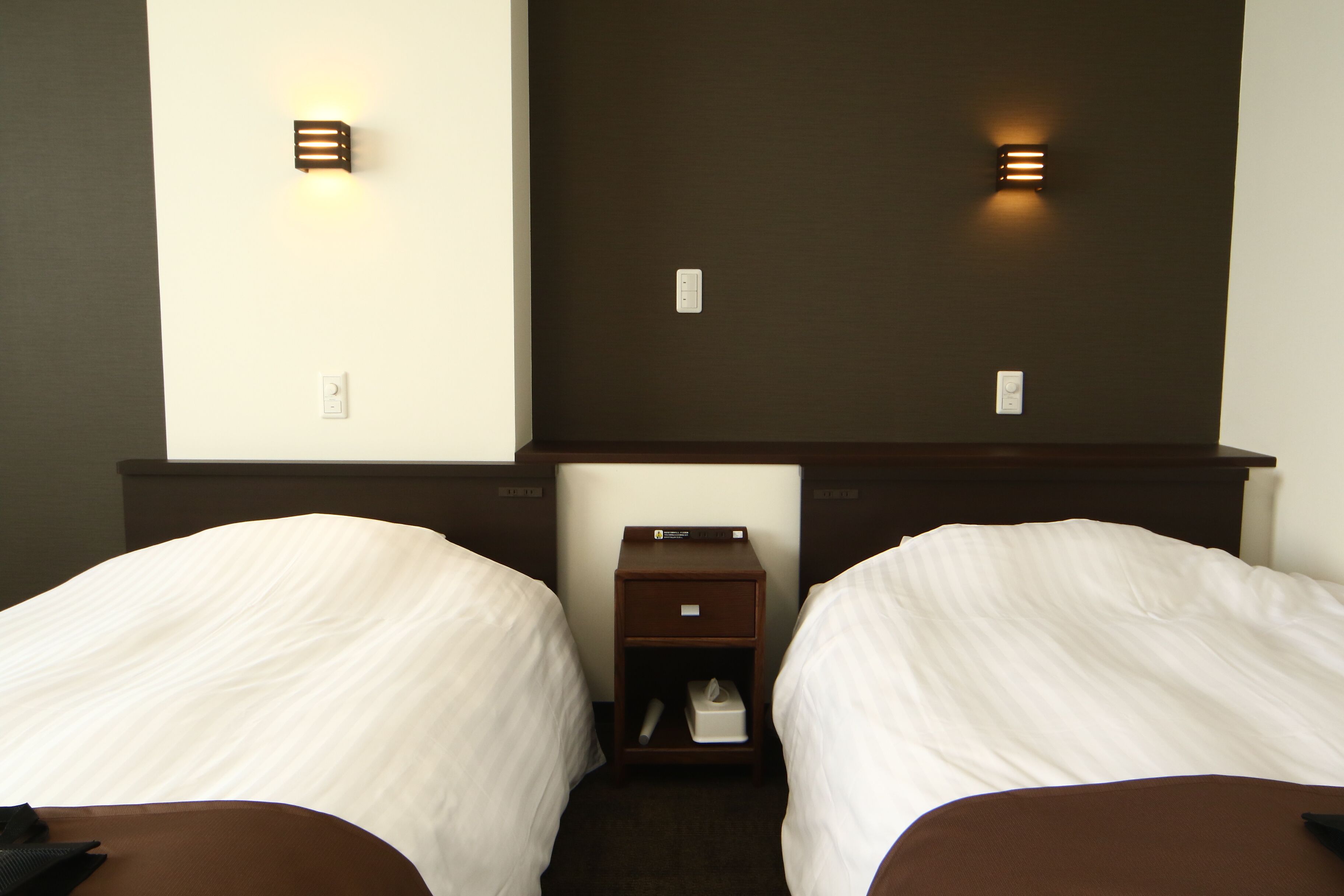 スーペリア ツインルーム | セーフティボックス (室内)、WiFi (無料)、ベッドシーツ