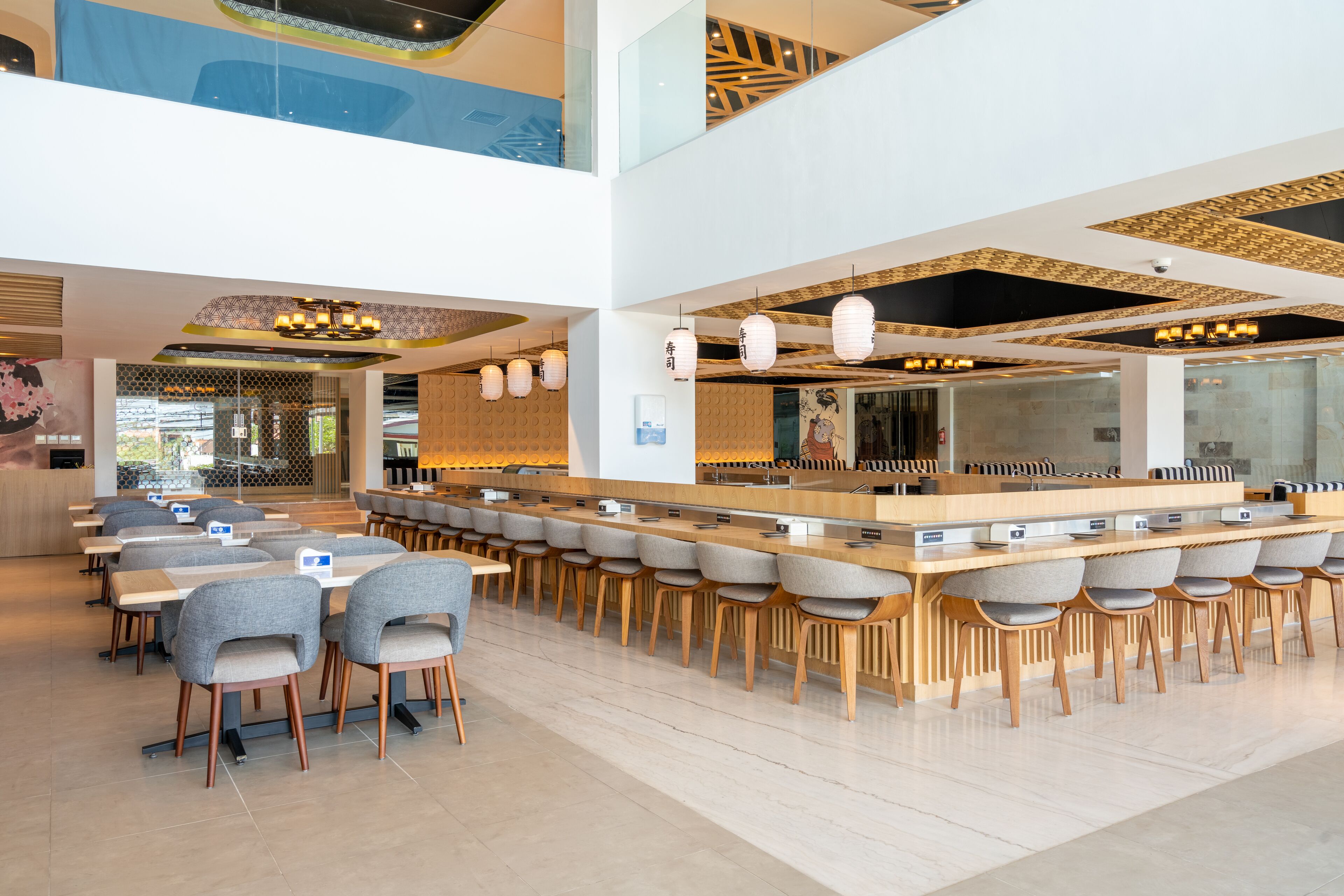 2 restaurants, breakfast, lunch, dinner served; japanese cuisine