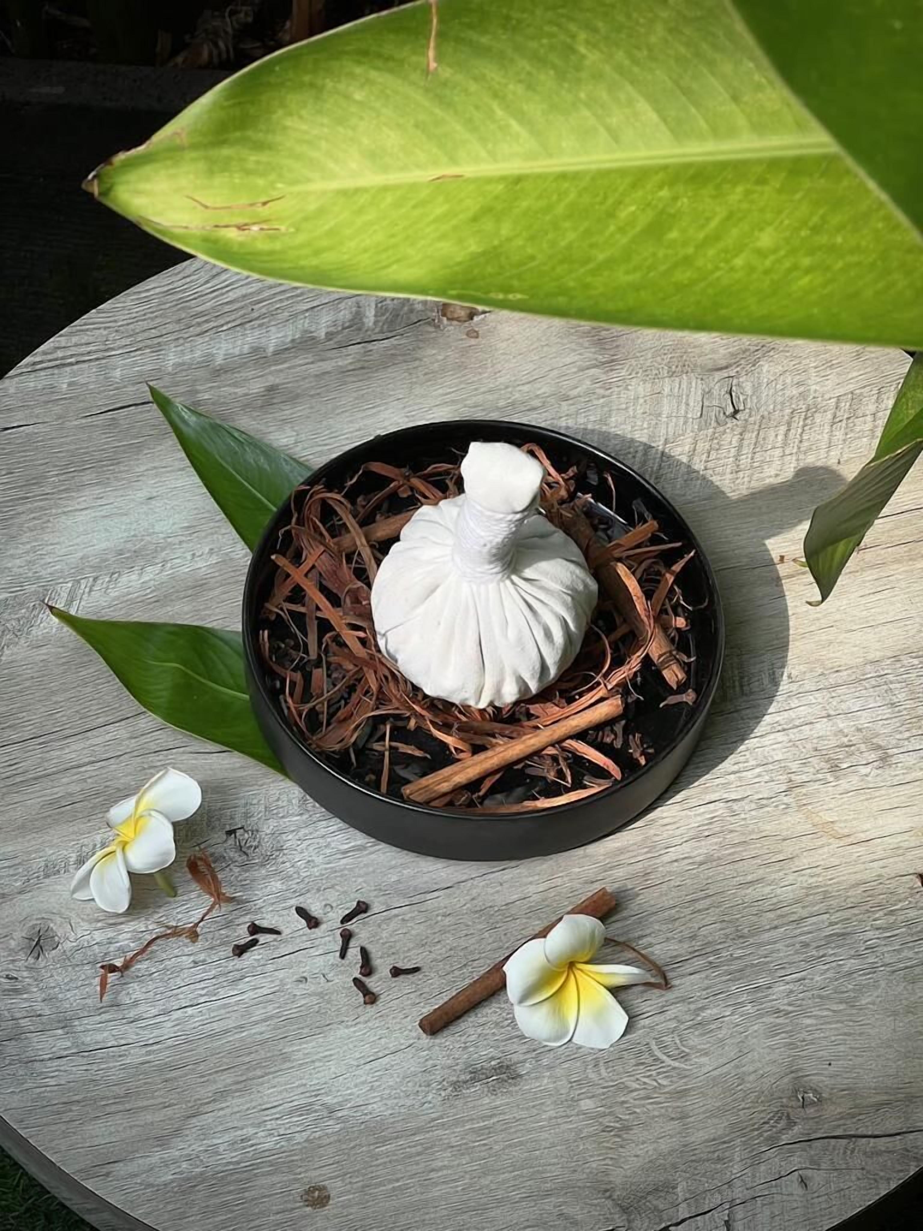 couples treatment room(s), body treatments, aromatherapy