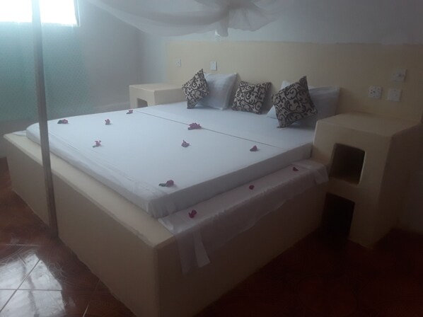 7 habitaciones y wifi