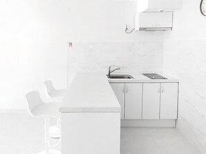 Condo (Naru) | Servicio a la habitación