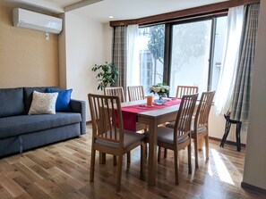 Televisión de pantalla plana