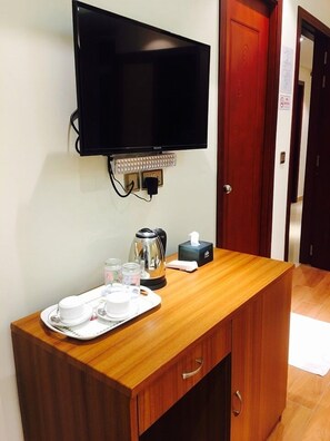 Deluxe Room | Television - Reeftop (Vilimalé)