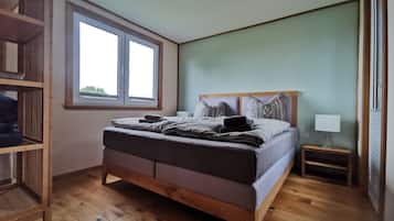 1 dormitorio, edredones de plumas, mobiliario individual