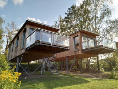 Die urbane Baumhausübernachtung ‚Abgehoben – Aufgehoben‘