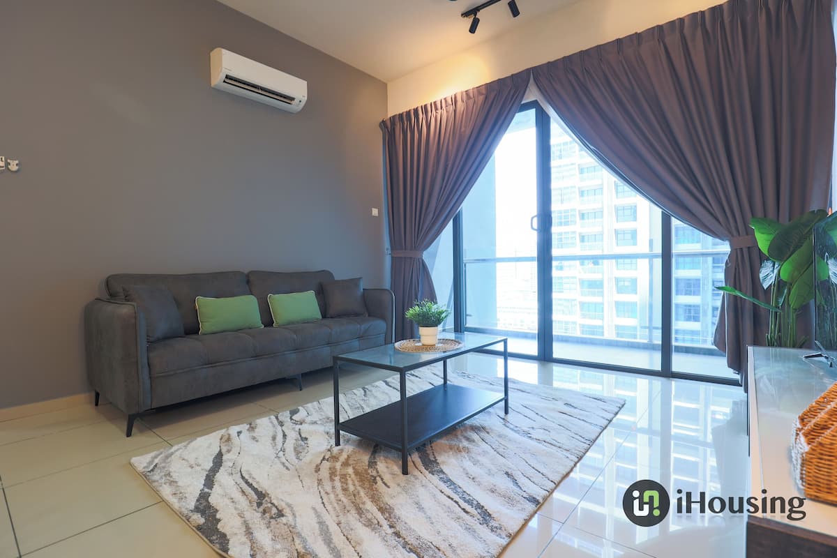 Standard Apartment, 1 Bedroom | Living area | 40-inch Smart TV with digital channels, Netflix, ping pong