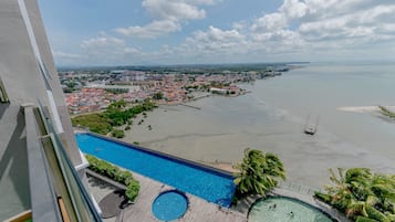 Elite Apartment, 2 Bedrooms | View from room