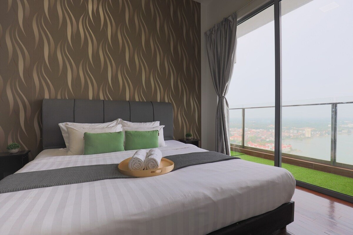 Apartamento | Ropa de cama de alta calidad y cortinas opacas