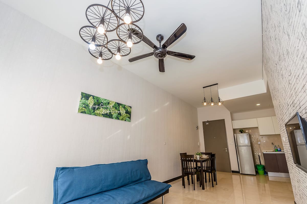 Deluxe Apartment, 2 Bedrooms | Living room | 40-inch Smart TV with digital channels, Netflix, streaming services