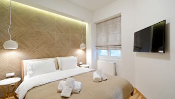 Deluxe Apartment, 3 Bedrooms, Terrace, Park View