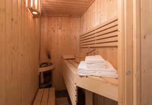Sauna - Racers Retreat (Wengen: car limited village) (Wengen)