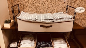 Property amenity - Business Inn Sennichimae Hotel (Osaka)