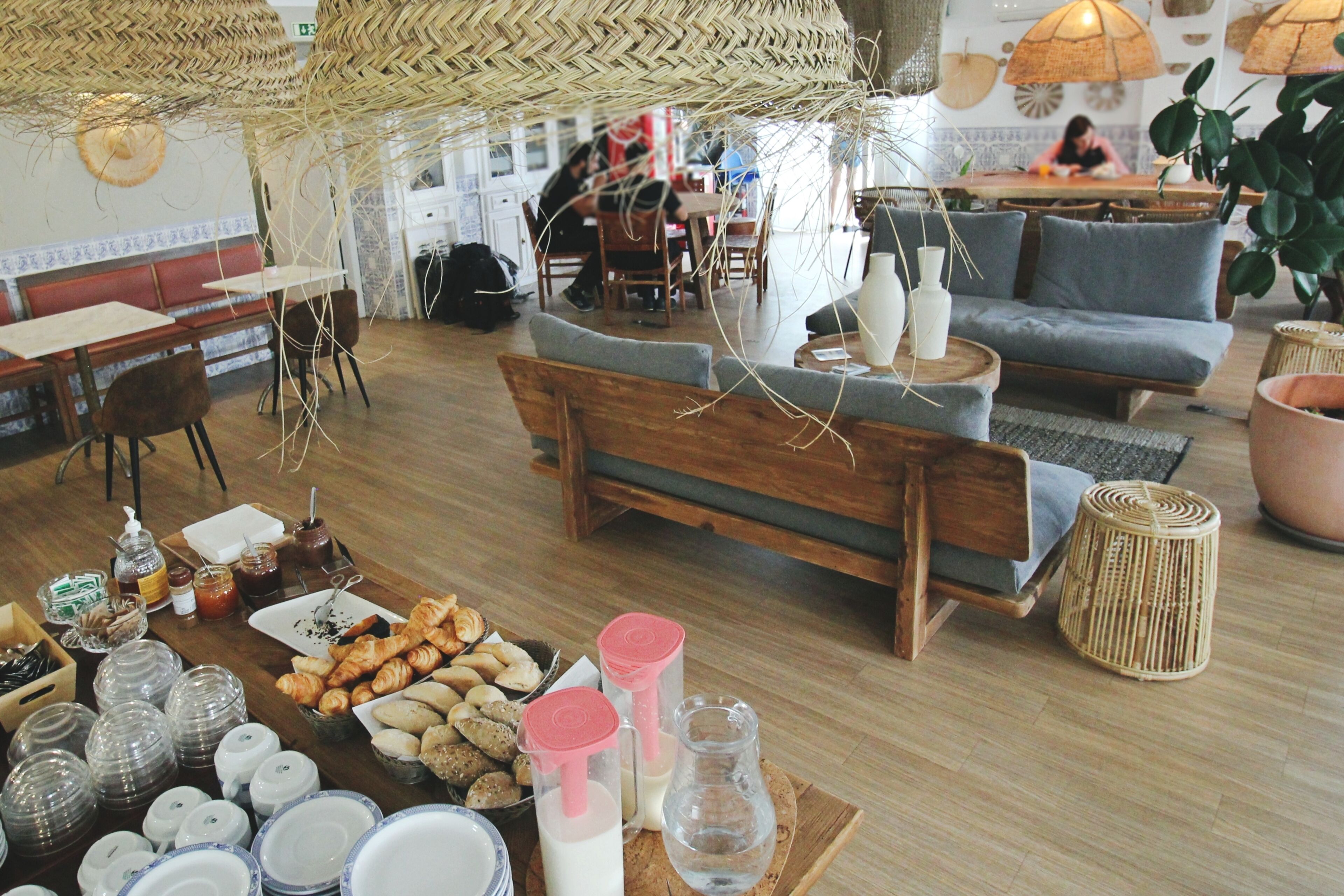 free daily continental breakfast