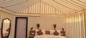 Desert OverNight Camp & Resort, Jaisalmer