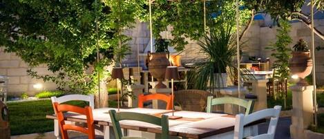 Restauration extérieure