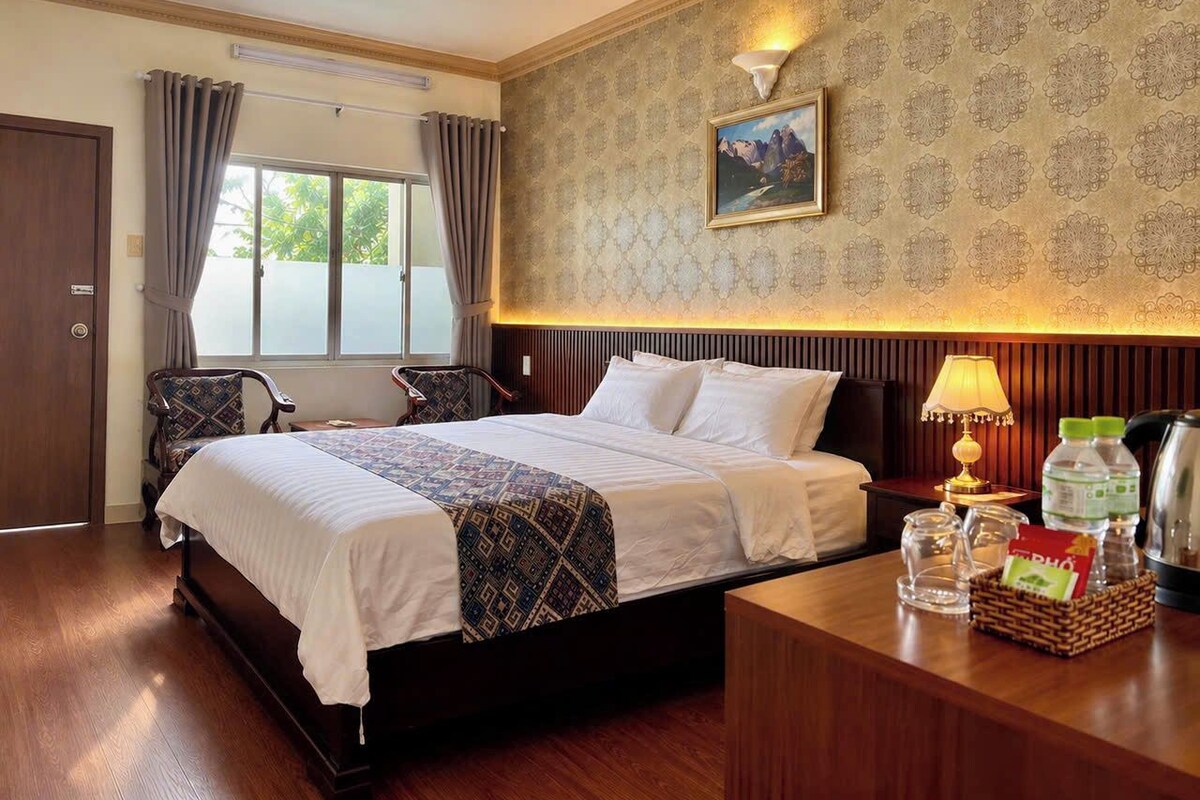 Deluxe Double Room, City View