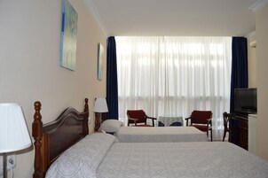 Free cots/infant beds, free WiFi, bed sheets