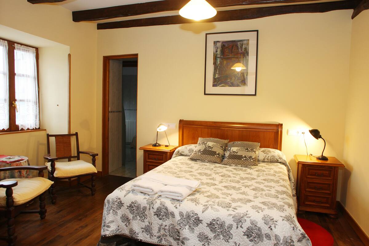 Double Room, 1 Double Bed