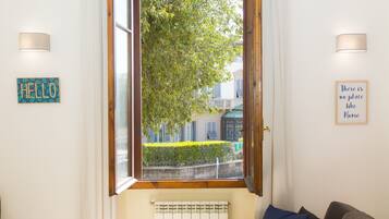 Apartamento, 3 habitaciones | Vistas desde la habitación