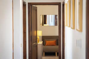 Apartment, 3 Bedrooms | 3 bedrooms, iron/ironing board, free cribs/infant beds, free WiFi