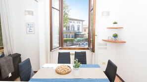 公寓, 3 間臥室 | 房內用餐區