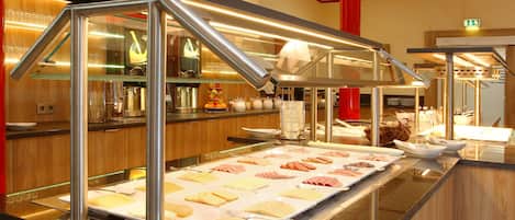 Daily buffet breakfast (EUR 15.00 per person)