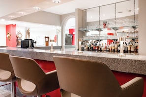 Bar (on property) - Hotel Königshof am Funkturm Business (Hannover)