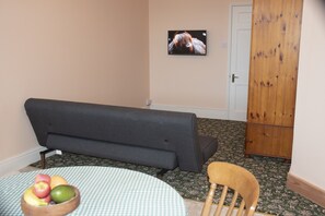 Interior - The Orangery Apartment (Bristol)