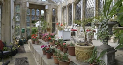 The Orangery Apartment