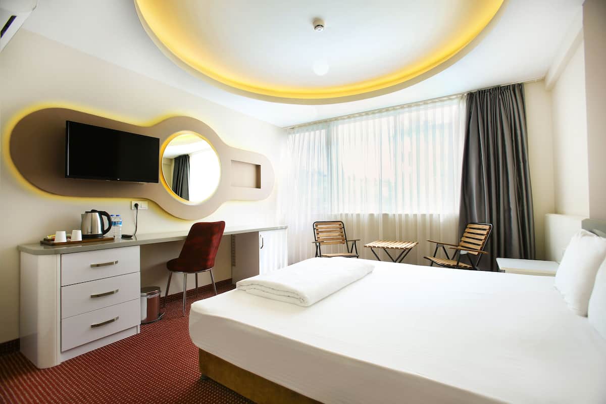 UC KISILIK ODA | Premium bedding, minibar, soundproofing, free WiFi