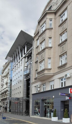 Exterior - Booking Rooms (Belgrade)