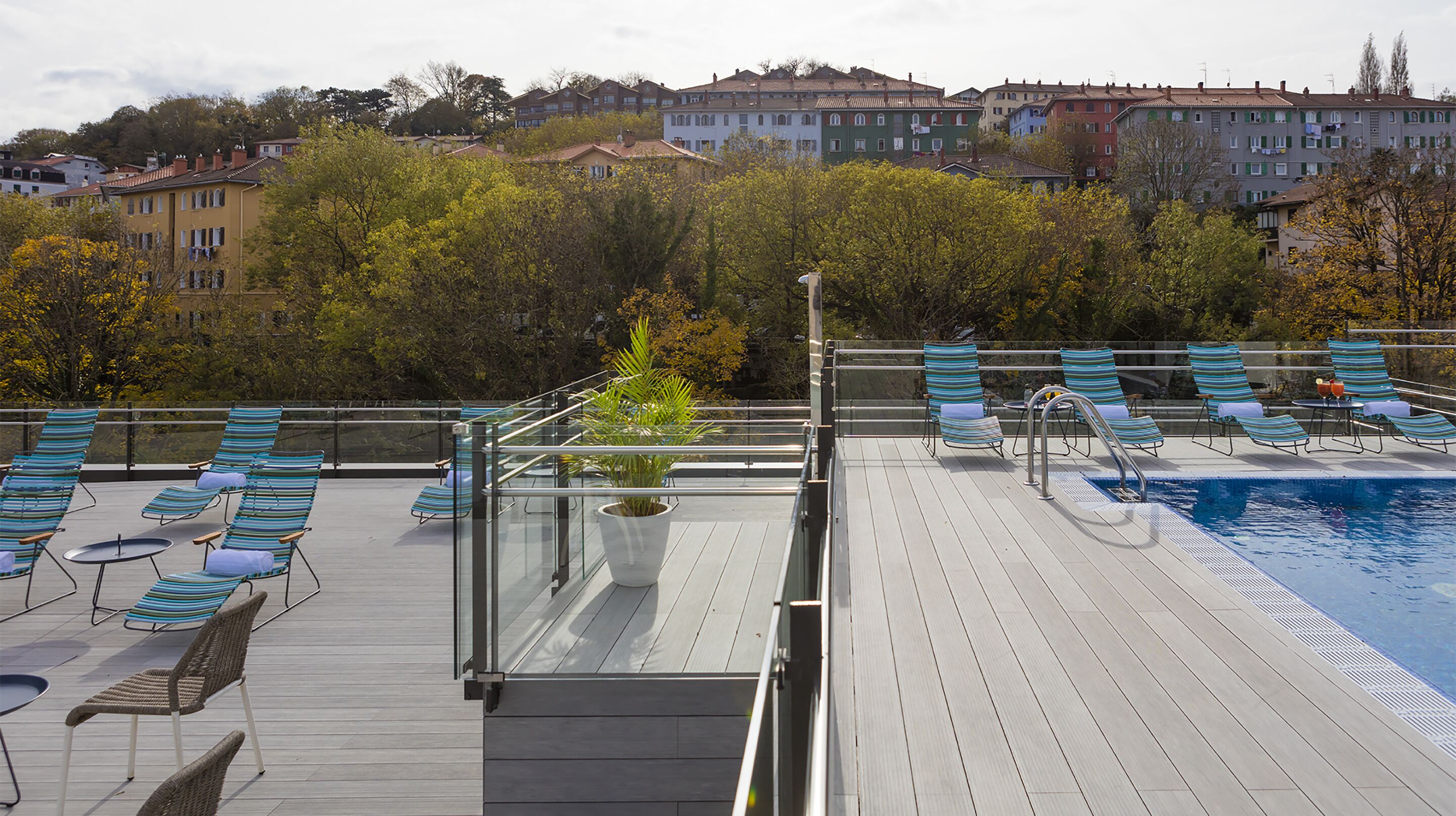 Seasonal outdoor pool