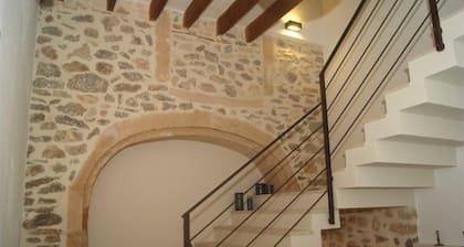 Petit Hotel C'an Mel